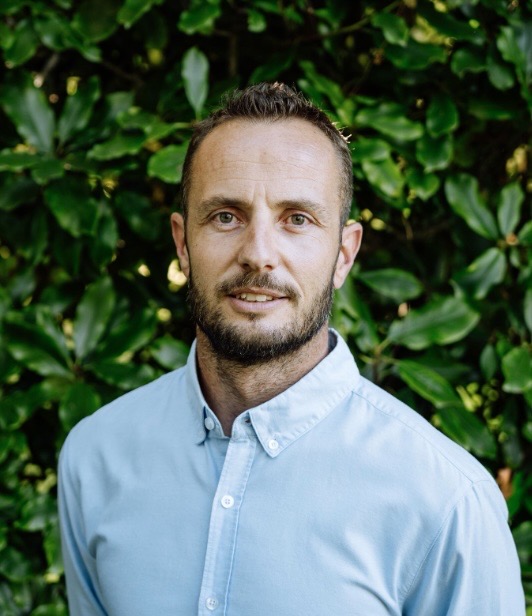 Portrait du fondateur de Grappin Location Services